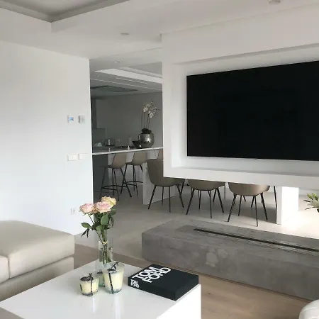 Apartman Modern Puente