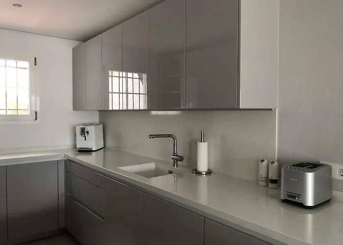 Apartament Modern Puente *