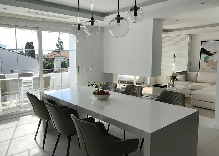 Modern Puente Apartament *