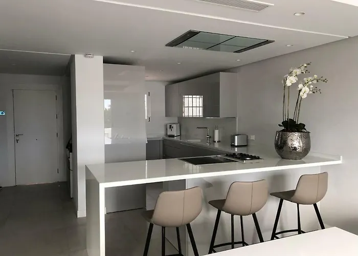 Modern Puente Lägenhet Marbella